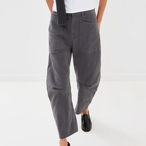 Nili Lotan Shon Twill Pants in Vintage Grey. Size 0
